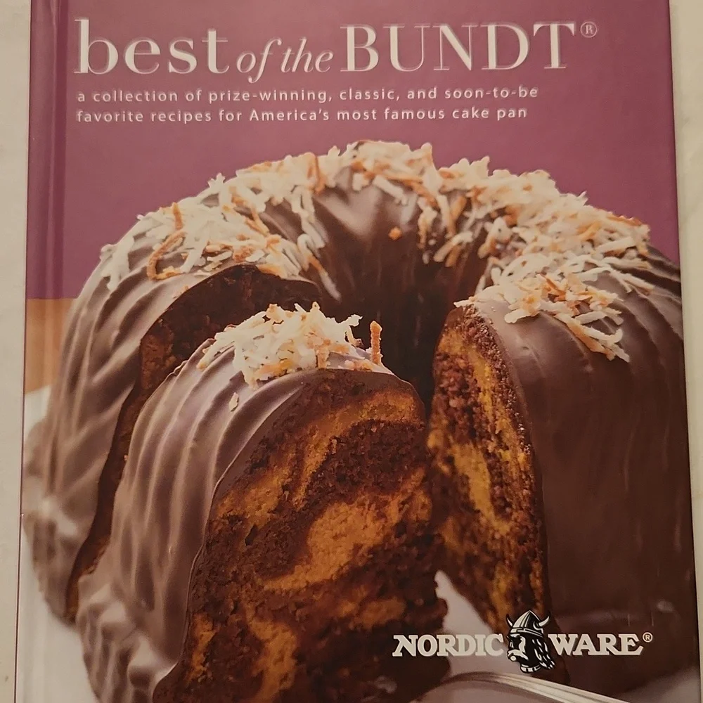 Mini Silicone Fluted Molds and Best of The Bundt Recipe Book